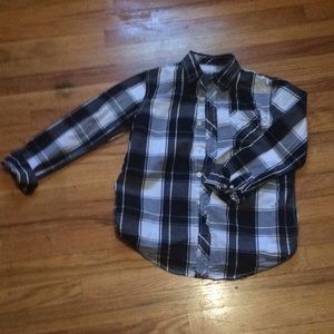 Boys size 14/16 Arizona black and white button-up